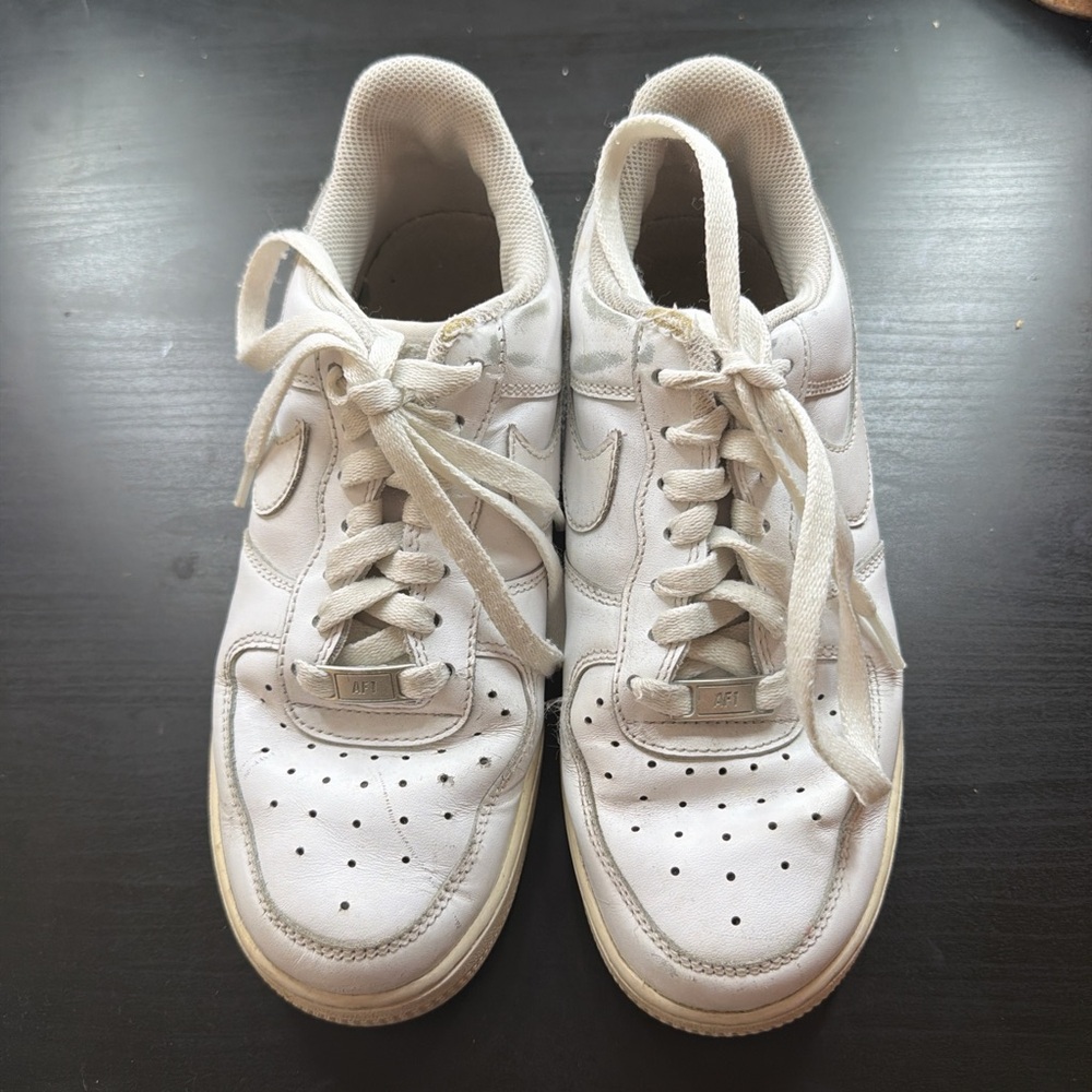 White Nike Air Force 1s